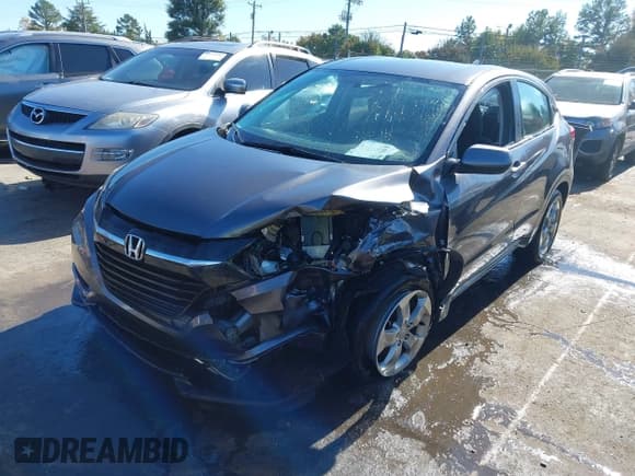 ✅ 2018 Honda HR-V LX • VIN: 3CZRU5G32JM700913 • Lot: 43511505. Listed on IAAI with 116,453 mi. Free auction sales archive from the USA and detailed vehicle history report at DreamBid. Image 17.