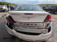 ✅ 2005 Chrysler Sebring • VIN: 1C3EL66R55N613235 • Lot: 60502475. Listed on Copart with 117,889 mi. Free auction sales archive from the USA and detailed vehicle history report at DreamBid. Image 6.