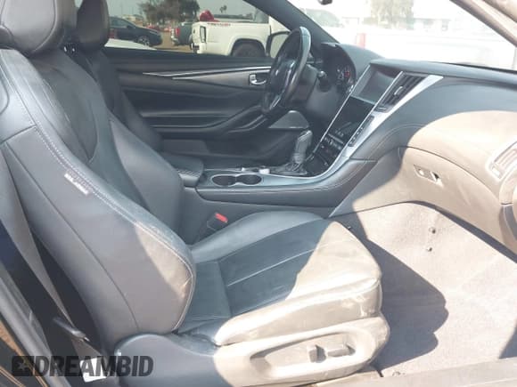 ✅ 2019 Infiniti Q60 Luxe • VIN: JN1EV7EK1KM230848 • Lot: 41375941. Wystawiony na IAAI z przebiegiem 63 485 mil. Bezpłatny archiwum sprzedaży aukcyjnych z USA i szczegółowy raport historii pojazdu na DreamBid. Zdjęcie 5.