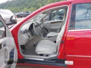 ✅ 2005 Mercedes-Benz C 240 • VIN: WDBRF81J35F571898 • Lot: 42677515. Listed on IAAI with 134,599 mi. Free auction sales archive from the USA and detailed vehicle history report at DreamBid. Image 6.