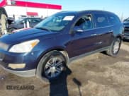 ✅ 2016 Chevrolet Traverse LT • VIN: 1GNKRGKD9GJ178511 • Lot: 43470565. Wystawiony na IAAI z przebiegiem 135 230 mil. Bezpłatny archiwum sprzedaży aukcyjnych z USA i szczegółowy raport historii pojazdu na DreamBid. Zdjęcie 17.