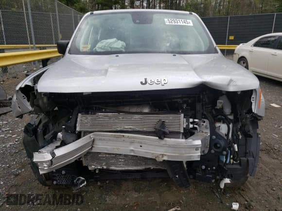 ✅ 2021 Jeep Renegade Freedom • VIN: ZACNJDAB0MPN15488 • Lot: 52931145. Wystawiony na Copart z przebiegiem Nie podano. Bezpłatny archiwum sprzedaży aukcyjnych z USA i szczegółowy raport historii pojazdu na DreamBid. Zdjęcie 5.