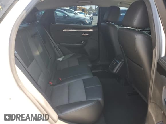 ✅ 2018 Chevrolet Impala LT • VIN: 2G1105S33J9116043 • Лот: 70234584. Опубликован ранее на Copart с пробегом 147 797 миль. Бесплатный доступ к архиву аукционных продаж из США и подробный отчёт об истории автомобиля на DreamBid. Изображение 10.