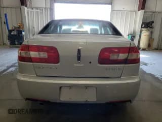 ✅ 2006 Lincoln Zephyr • VIN: 3LNHM261X6R653202 • Лот: 71796434. Опубликован ранее на Copart с пробегом 333 090 миль. Бесплатный доступ к архиву аукционных продаж из США и подробный отчёт об истории автомобиля на DreamBid. Изображение 6.