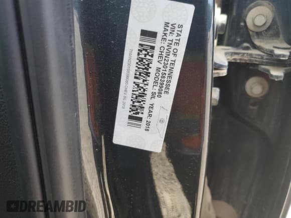 ✅ 2018 Chevrolet Silverado 1500 • VIN: TNV1N230158399080 • Лот: 63489073. Опубликован ранее на Copart с пробегом 80 942 миль. Бесплатный доступ к архиву аукционных продаж из США и подробный отчёт об истории автомобиля на DreamBid. Изображение 9.