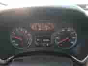 2024 Chevrolet Equinox LS z VIN 3GNAXHEG7RL316362, wystawiony jako Copart lot #85843115 z przebiegiem 11 381 mil mil oraz Szkoda całkowita • Salvage title. Historia ofert i sprzedaży dostępna na DreamBid. Obrazek 9.