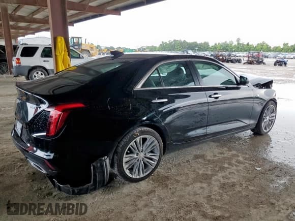✅ 2025 Cadillac CT4 Premium Luxury • VIN: 1G6DB5RK0S0113871 • Lot: 62570845. Listed on Copart with 3,962 mi. Free auction sales archive from the USA and detailed vehicle history report at DreamBid. Image 3.
