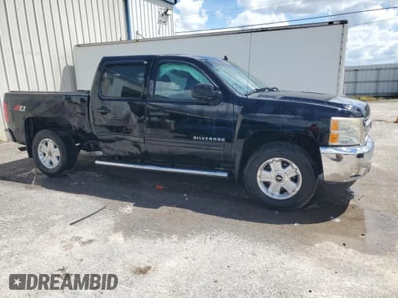 ✅ 2013 Chevrolet Silverado 1500 LT • VIN: 3GCPKSE76DG164476 • Lot: 70178814. Listed on Copart with 215,341 mi. Free auction sales archive from the USA and detailed vehicle history report at DreamBid. Image 4.