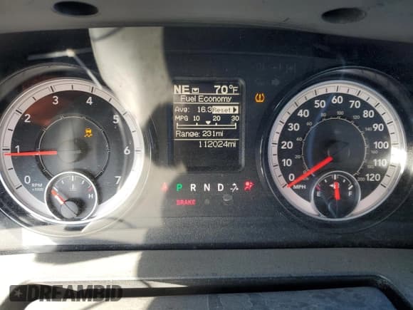 ✅ 2017 Ram 1500 Tradesman • VIN: 3C6JR7DT5HG669192 • Lot: 75766184. Listed on Copart with 112,024 mi. Free auction sales archive from the USA and detailed vehicle history report at DreamBid. Image 9.