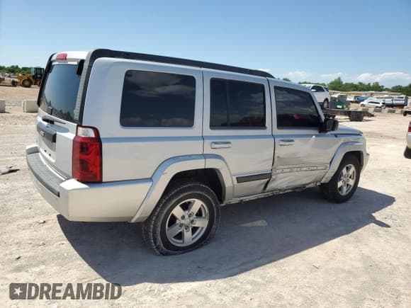 ✅ 2007 Jeep Commander Sport • VIN: 1J8HG48K87C653673 • Lot: 50771524. Wystawiony na Copart z przebiegiem 213 411 mil. Bezpłatny archiwum sprzedaży aukcyjnych z USA i szczegółowy raport historii pojazdu na DreamBid. Zdjęcie 3.