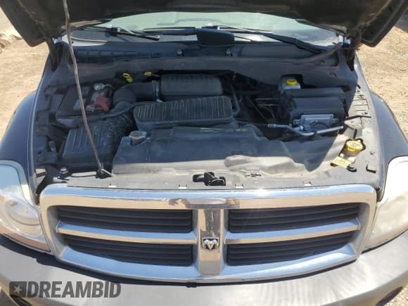 ✅ 2005 Dodge Durango SXT • VIN: 1D4HB38N25F552086 • Лот: 63787505. Опубликован ранее на Copart с пробегом 180 000 миль. Бесплатный доступ к архиву аукционных продаж из США и подробный отчёт об истории автомобиля на DreamBid. Изображение 12.