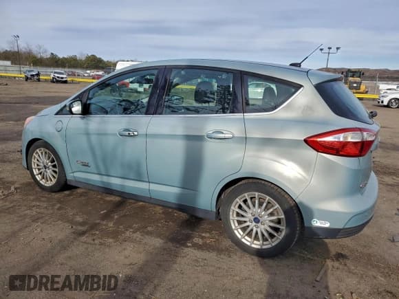 ✅ 2013 Ford C-Max SEL • VIN: 1FADP5CU6DL520612 • Лот: 95808665. Опубликован ранее на Copart с пробегом 82 847 миль. Бесплатный доступ к архиву аукционных продаж из США и подробный отчёт об истории автомобиля на DreamBid. Изображение 2.
