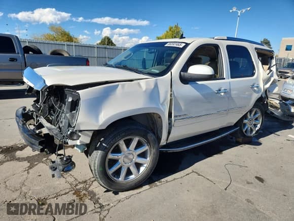 ✅ 2010 GMC Yukon Denali • VIN: 1GKUKEEF3AR201060 • Lot: 86592465. Listed on Copart with Not provided. Free auction sales archive from the USA and detailed vehicle history report at DreamBid. Image 1.