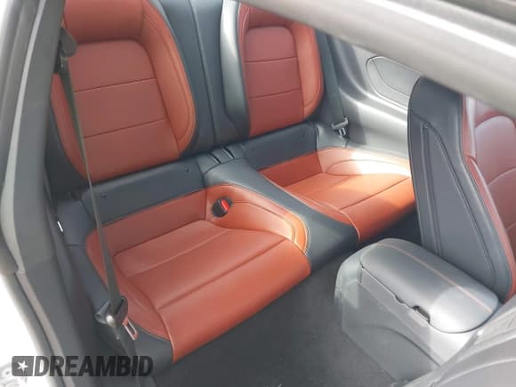 ✅ 2024 Ford Mustang GT Premium • VIN: 1FA6P8CF4R5401853 • Lot: 43581819. Listed on IAAI with 5,112 mi. Free auction sales archive from the USA and detailed vehicle history report at DreamBid. Image 8.