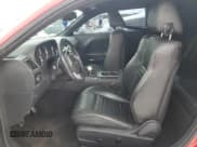 ✅ 2013 Dodge Challenger R/T • VIN: 2C3CDYBT0DH541594 • Lot: 87894265. Wystawiony na Copart z przebiegiem 136 512 mil. Bezpłatny archiwum sprzedaży aukcyjnych z USA i szczegółowy raport historii pojazdu na DreamBid. Zdjęcie 7.