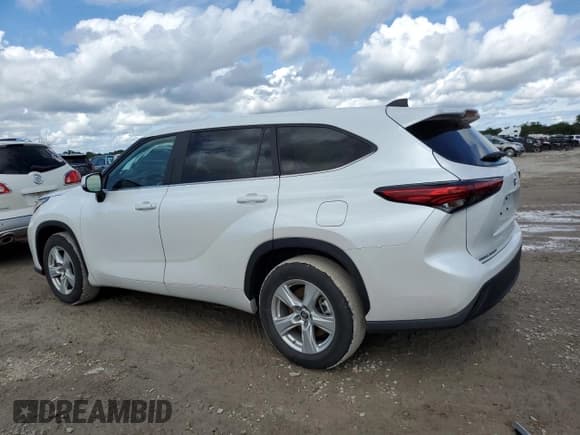 ✅ 2023 Toyota Highlander LE • VIN: 5TDKDRAH8PS008795 • Лот: 57656185. Опубликован ранее на Copart с пробегом 24 217 миль. Бесплатный доступ к архиву аукционных продаж из США и подробный отчёт об истории автомобиля на DreamBid. Изображение 2.