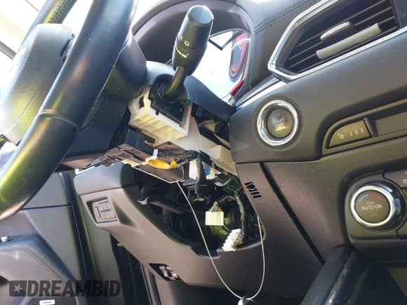 ✅ 2017 Mazda CX-5 Grand Touring • VIN: JM3KFBDLXH0225634 • Lot: 42092029. Listed on IAAI with 86,373 mi. Free auction sales archive from the USA and detailed vehicle history report at DreamBid. Image 6.