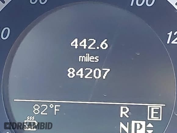 ✅ 2011 Mercedes-Benz E 350 Luxury • VIN: WDDHF5GB1BA369068 • Lot: 43152196. Wystawiony na IAAI z przebiegiem 84 207 mil. Bezpłatny archiwum sprzedaży aukcyjnych z USA i szczegółowy raport historii pojazdu na DreamBid. Zdjęcie 15.