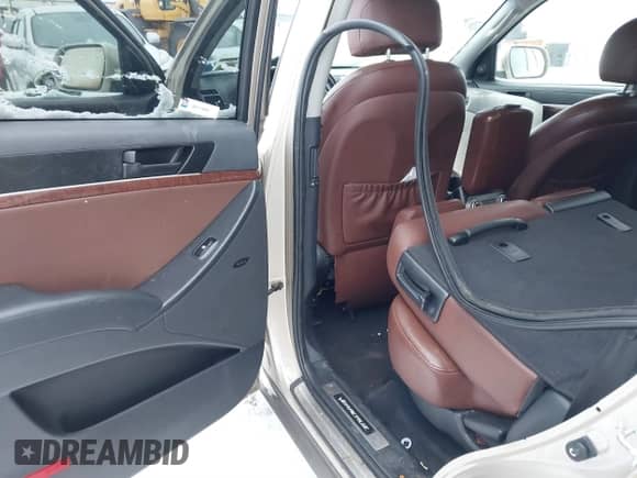 2008 Hyundai Veracruz GLS с VIN KM8NU13C78U032644, выставлен на аукционе IAAI как лот 41595308 с пробегом 141 302 миль миль и . История ставок и продаж доступна на DreamBid. Изображение 8.