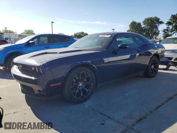 ✅ 2015 Dodge Challenger SXT • VIN: 2C3CDZAG0FH885083 • Lot: 58255714. Wystawiony na Copart z przebiegiem 100 540 mil. Bezpłatny archiwum sprzedaży aukcyjnych z USA i szczegółowy raport historii pojazdu na DreamBid. Zdjęcie 1.