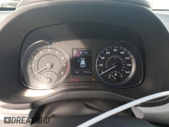 ✅ 2019 Hyundai Kona SE • VIN: KM8K12AA0KU246806 • Лот: 42668074. Опубликован ранее на Copart с пробегом 77 741 миль. Бесплатный доступ к архиву аукционных продаж из США и подробный отчёт об истории автомобиля на DreamBid. Изображение 9.