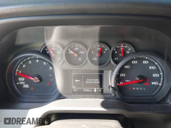 ✅ 2021 Chevrolet Silverado 1500 Custom • VIN: 1GCRWBEK4MZ373247 • Lot: 43500583. Wystawiony na IAAI z przebiegiem 87 165 mil. Bezpłatny archiwum sprzedaży aukcyjnych z USA i szczegółowy raport historii pojazdu na DreamBid. Zdjęcie 7.