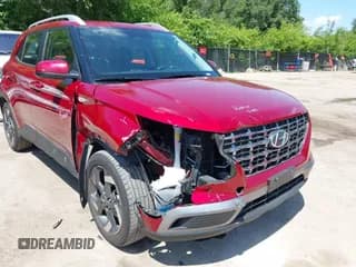 ✅ 2024 Hyundai Venue SEL • VIN: KMHRC8A3XRU291954 • Lot: 42561292. Listed on IAAI with 37,379 mi. Free auction sales archive from the USA and detailed vehicle history report at DreamBid. Image 6.