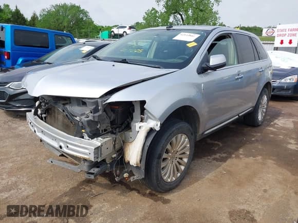 ✅ 2014 Lincoln MKX • VIN: 2LMDJ6JK7EBL07477 • Лот: 42115884. Опубликован ранее на IAAI с пробегом 176 634 миль. Бесплатный доступ к архиву аукционных продаж из США и подробный отчёт об истории автомобиля на DreamBid. Изображение 2.