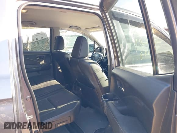 ✅ 2017 Honda Ridgeline RTL-T • VIN: 5FPYK2F61HB007659 • Lot: 43624511. Wystawiony na IAAI z przebiegiem 85 180 mil. Bezpłatny archiwum sprzedaży aukcyjnych z USA i szczegółowy raport historii pojazdu na DreamBid. Zdjęcie 8.