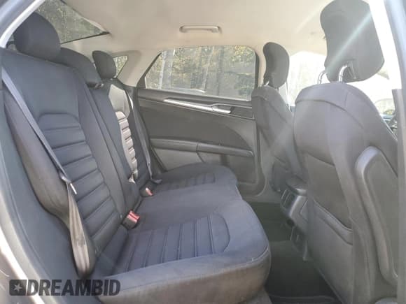 ✅ 2013 Ford Fusion SE Hybrid • VIN: 3FA6P0LUXDR286083 • Лот: 85820335. Опубликован ранее на Copart с пробегом 215 964 миль. Бесплатный доступ к архиву аукционных продаж из США и подробный отчёт об истории автомобиля на DreamBid. Изображение 10.