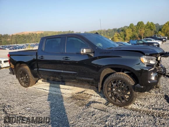 ✅ 2024 Chevrolet Silverado 1500 High Country • VIN: 1GCUDJE81RZ365516 • Lot: 81004435. Listed on Copart with 17,109 mi. Free auction sales archive from the USA and detailed vehicle history report at DreamBid. Image 4.