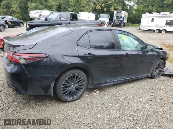 2021 Toyota Camry SE with VIN 4T1S11BK9MU046611, listed as a Copart auction lot 69797605 with Not provided miles and Salvage title. Bid and sale history available at DreamBid. Image 3.