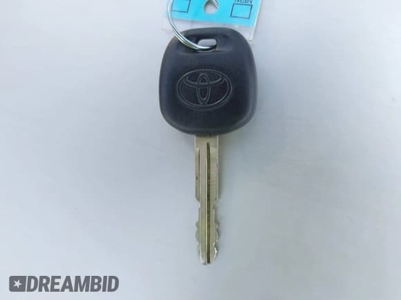 ✅ 2015 Toyota Tacoma PreRunner • VIN: 3TMKU4HN9FM045948 • Lot: 42575327. Listed on IAAI with 67,971 mi. Free auction sales archive from the USA and detailed vehicle history report at DreamBid. Image 11.