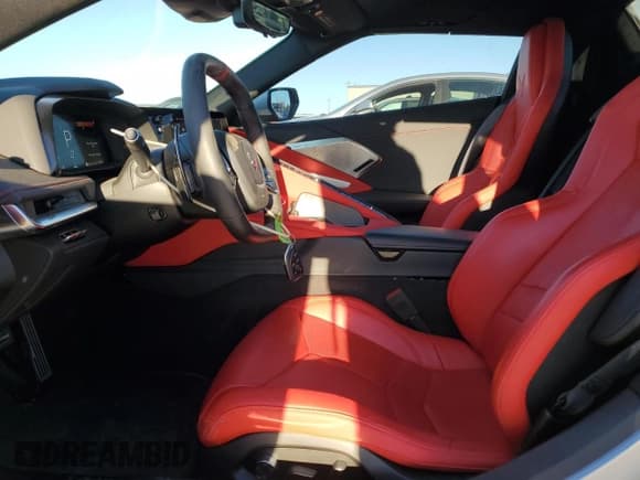 ✅ 2024 Chevrolet Corvette 2LT • VIN: 1G1YB3D44R5111106 • Lot: 81822654. Listed on Copart with 3,279 mi. Free auction sales archive from the USA and detailed vehicle history report at DreamBid. Image 7.