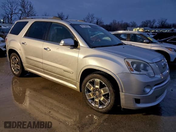 ✅ 2012 GMC Acadia Denali • VIN: 1GKKVTED8CJ348137 • Лот: 95756825. Опубликован ранее на Copart с пробегом 139 566 миль. Бесплатный доступ к архиву аукционных продаж из США и подробный отчёт об истории автомобиля на DreamBid. Изображение 4.