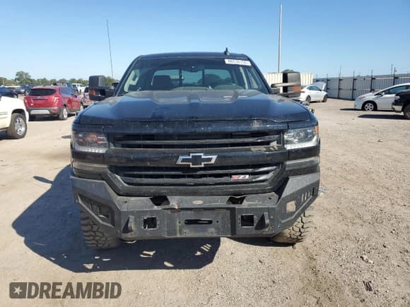 ✅ 2018 Chevrolet Silverado 1500 LTZ • VIN: 3GCUKSEC9JG118927 • Lot: 86516155. Wystawiony na Copart z przebiegiem 190 948 mil. Bezpłatny archiwum sprzedaży aukcyjnych z USA i szczegółowy raport historii pojazdu na DreamBid. Zdjęcie 5.