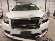 ✅ 2017 GMC Acadia Limited • VIN: 1GKKVSKD4HJ159670 • Lot: 43344034. Wystawiony na IAAI z przebiegiem 130 817 mil. Bezpłatny archiwum sprzedaży aukcyjnych z USA i szczegółowy raport historii pojazdu na DreamBid. Zdjęcie 13.