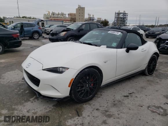 ✅ 2019 Mazda MX-5 Miata Club • VIN: JM1NDAC75K0306493 • Lot: 84008724. Wystawiony na Copart z przebiegiem 70 615 mil. Bezpłatny archiwum sprzedaży aukcyjnych z USA i szczegółowy raport historii pojazdu na DreamBid. Zdjęcie 1.