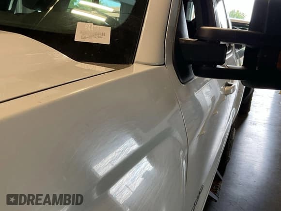 ✅ 2019 Chevrolet Silverado 2500HD LT • VIN: 2GC2KSEG5K1210895 • Лот: 43026461. Опубликован ранее на IAAI с пробегом 98 795 миль. Бесплатный доступ к архиву аукционных продаж из США и подробный отчёт об истории автомобиля на DreamBid. Изображение 1.