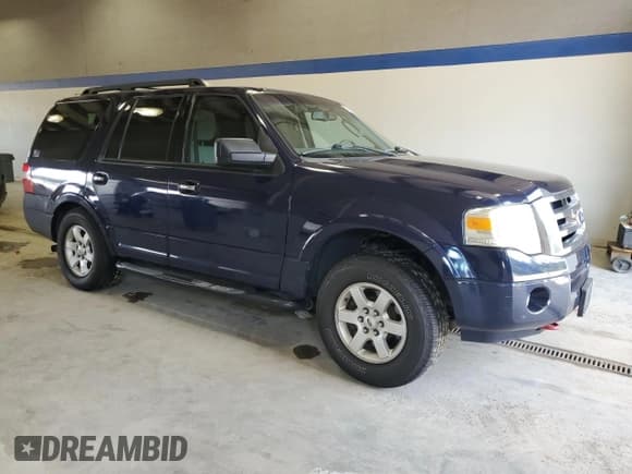 ✅ 2010 Ford Expedition SSV • VIN: 1FMJU1G55AEB62853 • Lot: 66900375. Listed on Copart with 170,090 mi. Free auction sales archive from the USA and detailed vehicle history report at DreamBid. Image 4.