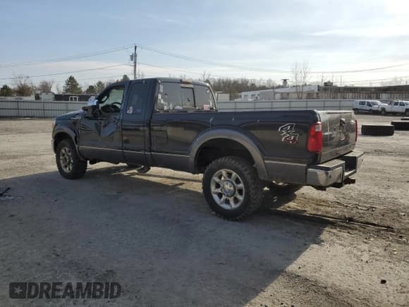 ✅ 2011 Ford F-350 XL • VIN: 1FT8X3BT7BEA93032 • Lot: 48586145. Listed on Copart with 187,792 mi. Free auction sales archive from the USA and detailed vehicle history report at DreamBid. Image 2.