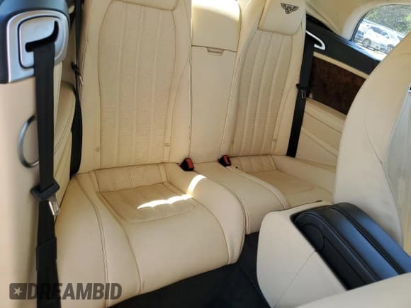 ✅ 2013 Bentley Continental GT • VIN: SCBGR3ZA0DC080246 • Lot: 58498655. Listed on Copart with 43,601 mi. Free auction sales archive from the USA and detailed vehicle history report at DreamBid. Image 10.