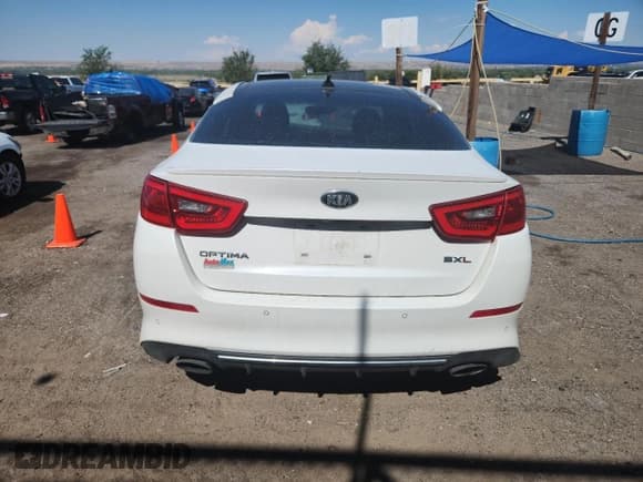 ✅ 2014 Kia Optima SXL Turbo • VIN: 5XXGR4A60EG349776 • Lot: 69845245. Listed on Copart with 142,885 mi. Free auction sales archive from the USA and detailed vehicle history report at DreamBid. Image 6.