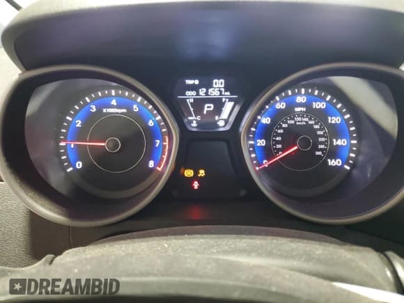 ✅ 2013 Hyundai Elantra GS • VIN: KMHDH6AE6DU011327 • Lot: 85819235. Listed on Copart with 121,567 mi. Free auction sales archive from the USA and detailed vehicle history report at DreamBid. Image 9.