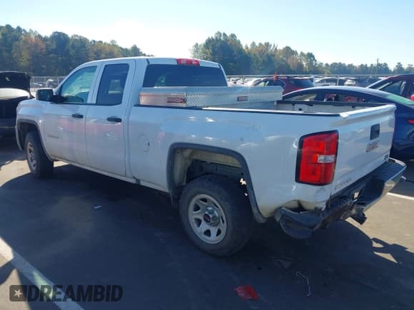 ✅ 2019 GMC Sierra 1500 • VIN: 2GTV2LECXK1161547 • Лот: 43499991. Опубликован ранее на IAAI с пробегом 159 248 миль. Бесплатный доступ к архиву аукционных продаж из США и подробный отчёт об истории автомобиля на DreamBid. Изображение 3.