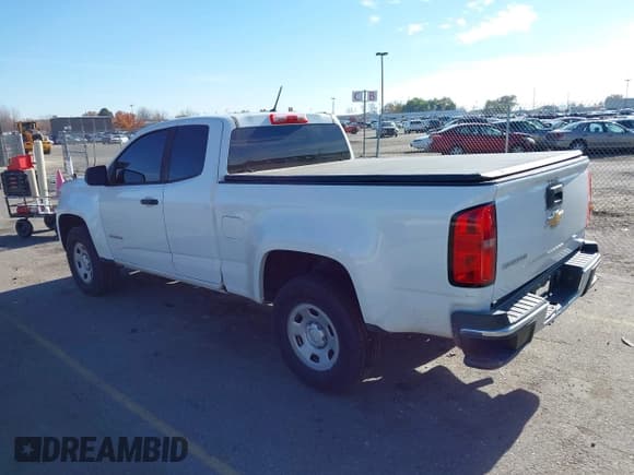 ✅ 2018 Chevrolet Colorado 2WD Work Truck • VIN: 1GCHSBEA2J1320765 • Лот: 43677702. Опубликован ранее на IAAI с пробегом 187 857 миль. Бесплатный доступ к архиву аукционных продаж из США и подробный отчёт об истории автомобиля на DreamBid. Изображение 3.