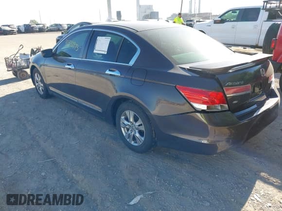 ✅ 2012 Honda Accord LX Premium • VIN: 1HGCP2F48CA083918 • Lot: 43333973. Listed on IAAI with 122,040 mi. Free auction sales archive from the USA and detailed vehicle history report at DreamBid. Image 3.