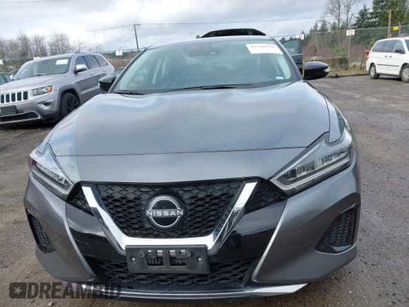 ✅ 2023 Nissan Maxima SV • VIN: 1N4AA6CV4PC512497 • Lot: 41760990. Listed on IAAI with 32,400 mi. Free auction sales archive from the USA and detailed vehicle history report at DreamBid. Image 12.