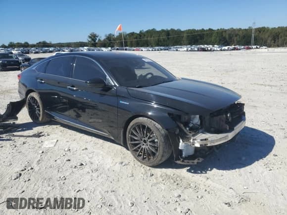 ✅ 2021 Honda Accord Touring • VIN: 1HGCV3F98MA013456 • Lot: 86236875. Listed on Copart with 84,789 mi. Free auction sales archive from the USA and detailed vehicle history report at DreamBid. Image 4.