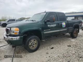 ✅ 2005 GMC Sierra 2500HD SLT • VIN: 1GTHK29U65E224401 • Лот: 54918305. Опубликован ранее на Copart с пробегом 208 080 миль. Бесплатный доступ к архиву аукционных продаж из США и подробный отчёт об истории автомобиля на DreamBid. Изображение 1.